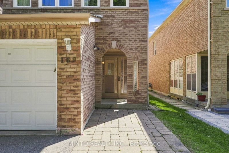 169 Kenborough Court