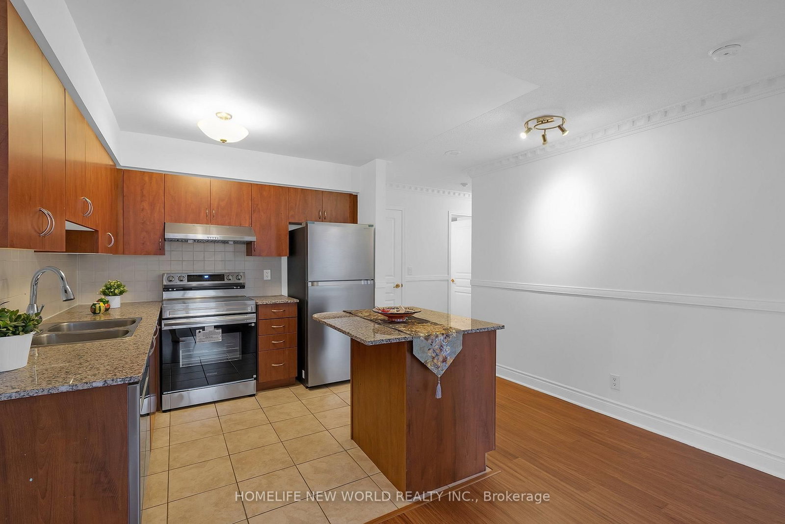 55 South Town Centre Boulevard • #912 • Markham, ON photo 6