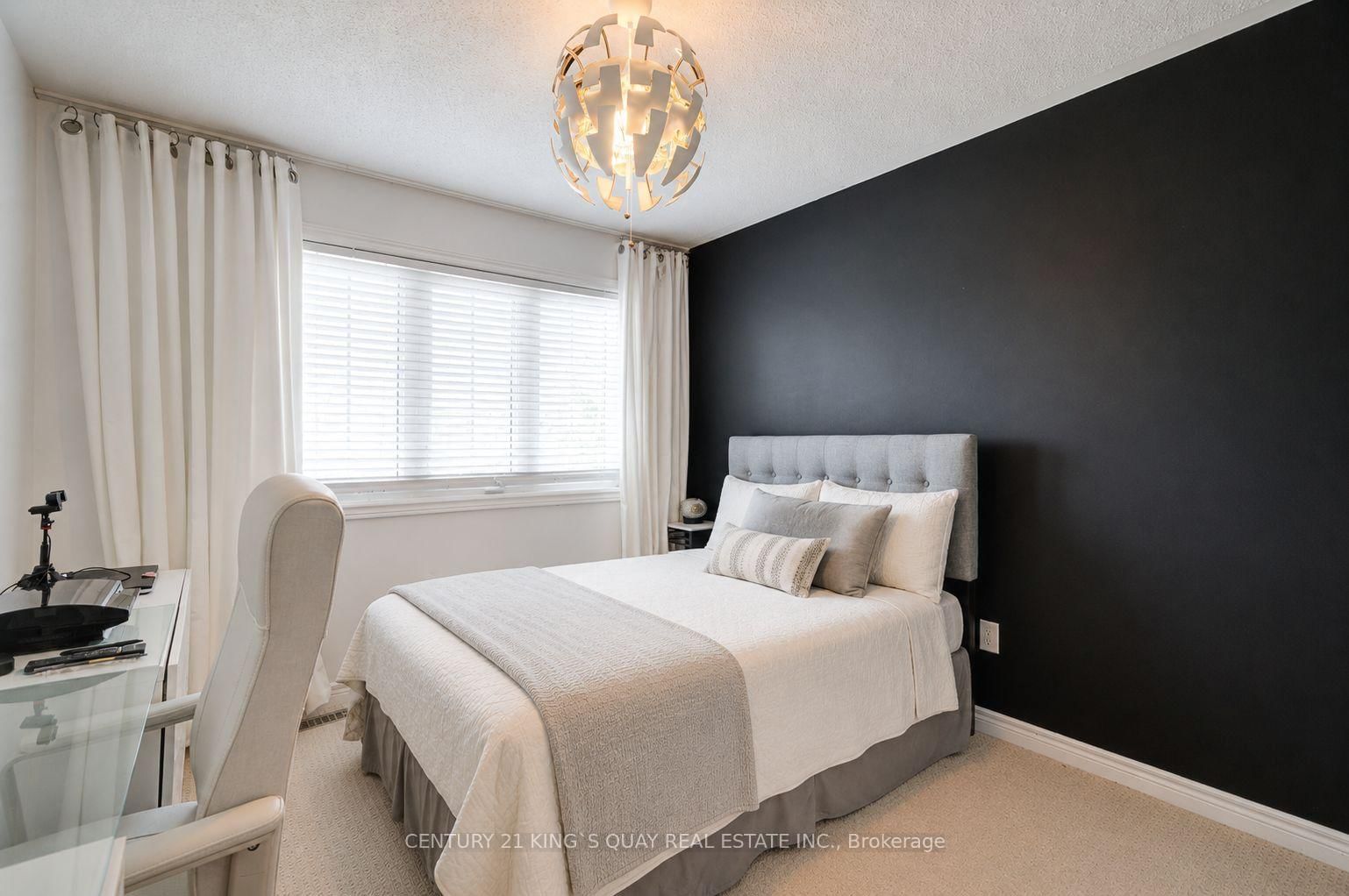 1 Lourakis Street • Richmond Hill, ON photo 14