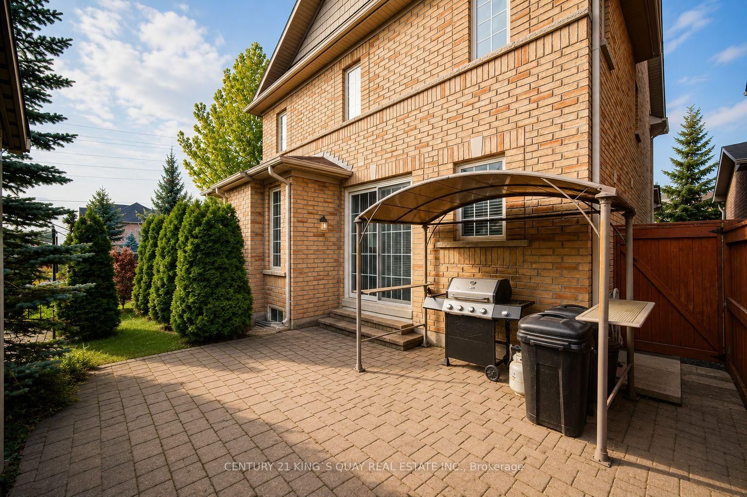 1 Lourakis Street • Richmond Hill, ON photo 18