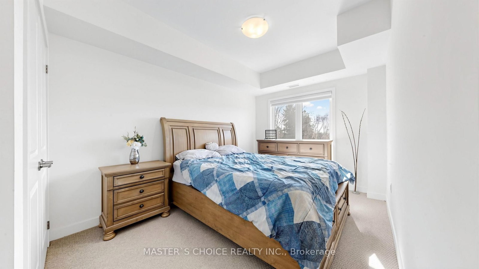 56 Elizabeth Street • #1404 • Richmond Hill, ON photo 16
