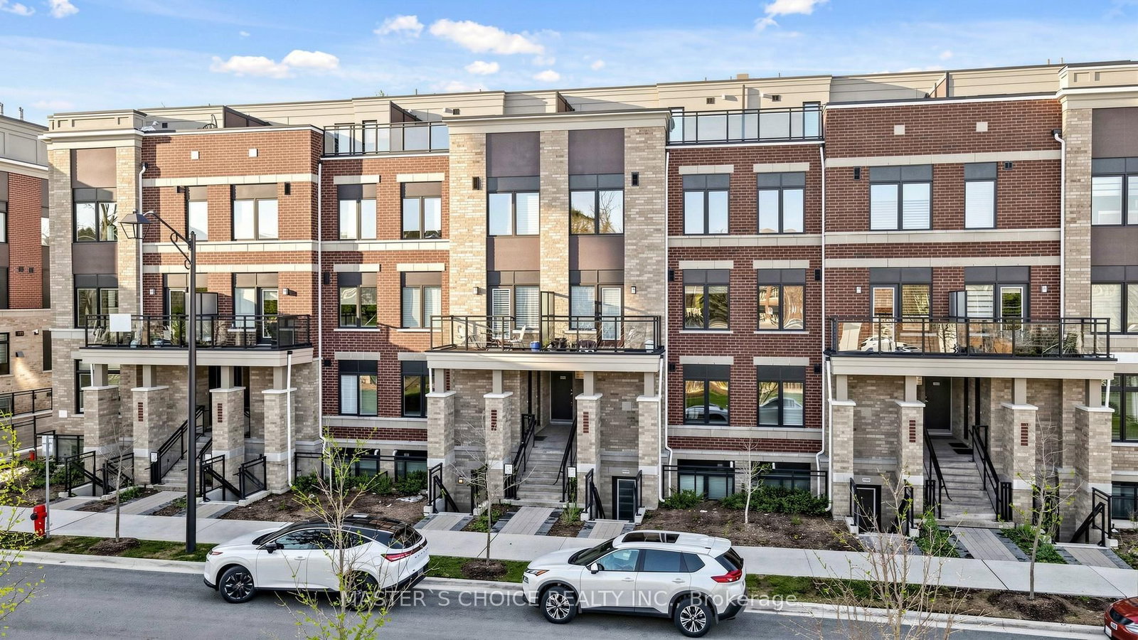 56 Elizabeth Street • #1404 • Richmond Hill, ON photo 2