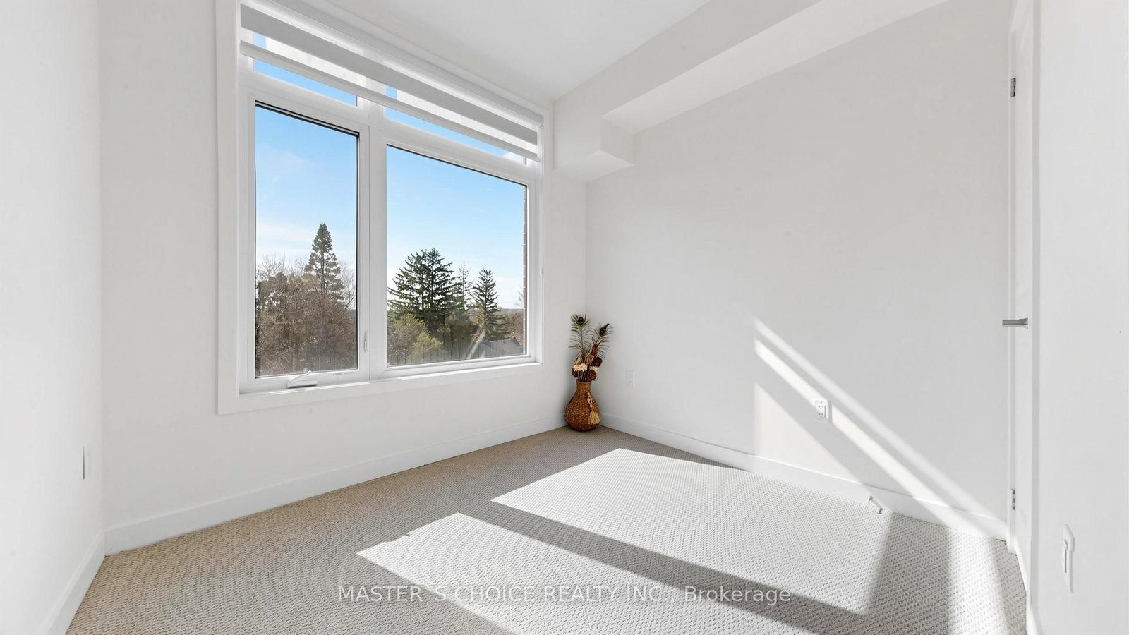56 Elizabeth Street • #1404 • Richmond Hill, ON photo 20