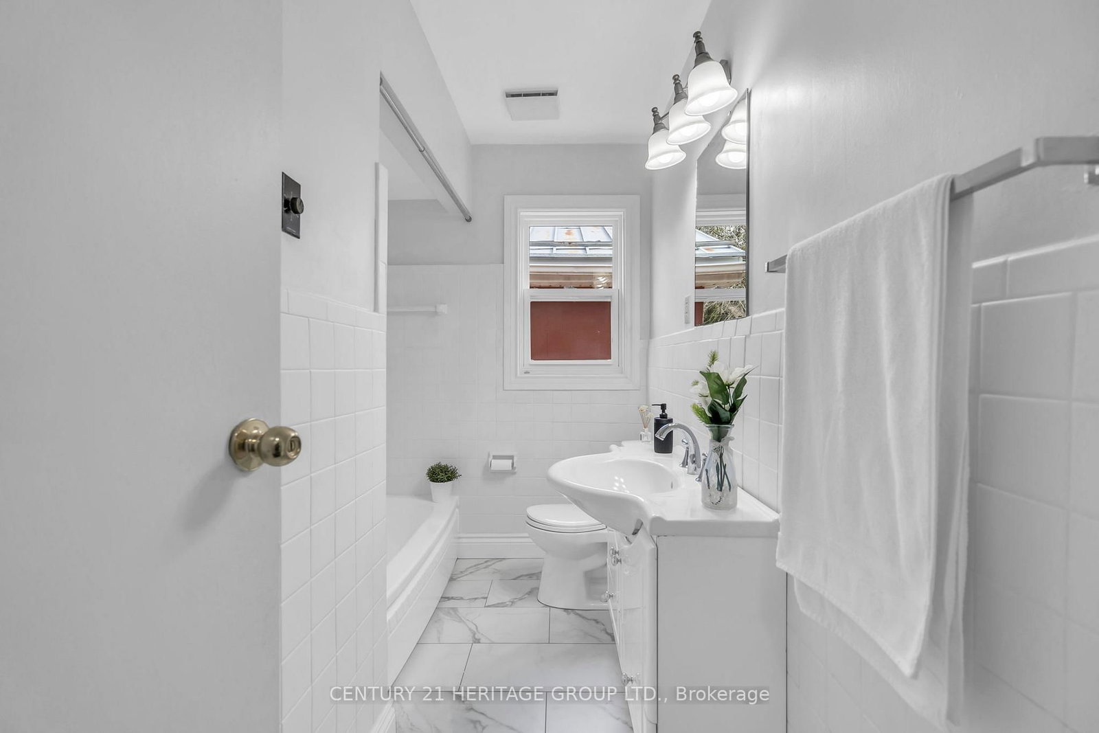 53 Wilstead Drive • Newmarket, ON photo 14