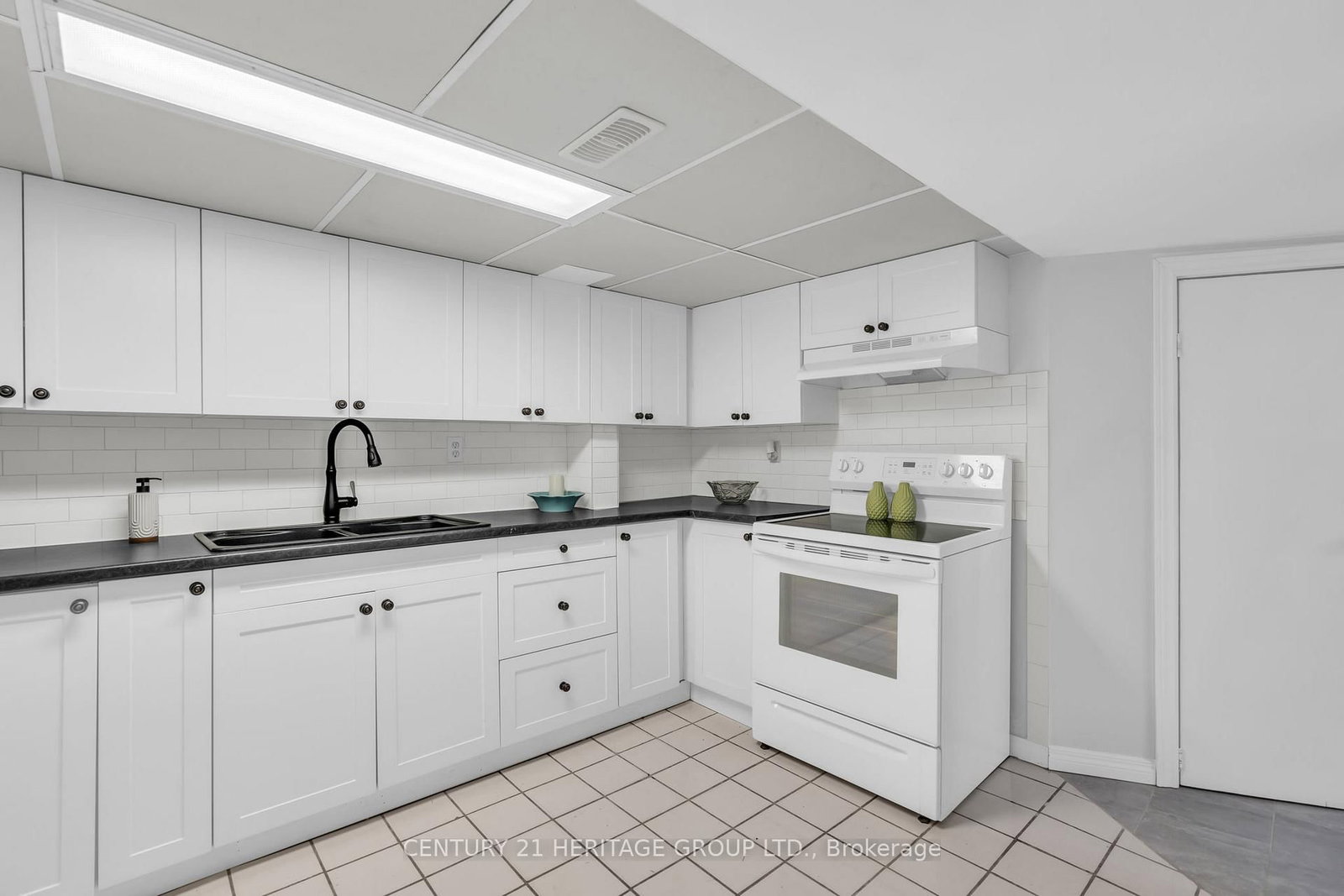 53 Wilstead Drive • Newmarket, ON photo 23