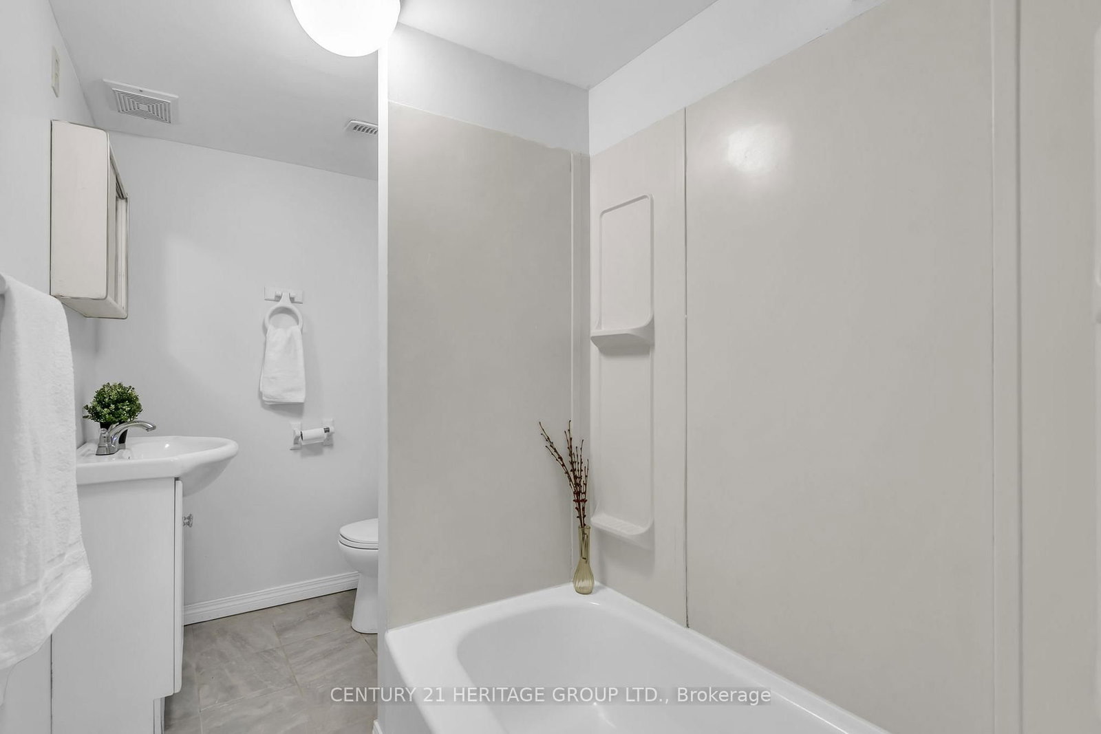 53 Wilstead Drive • Newmarket, ON photo 26