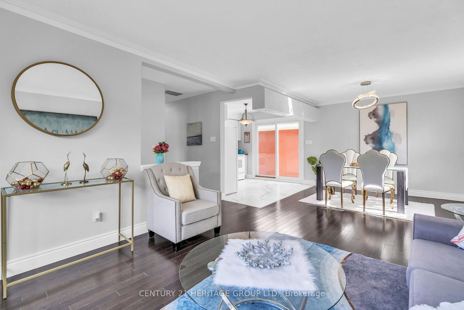 53 Wilstead Drive • Newmarket, ON photo 8