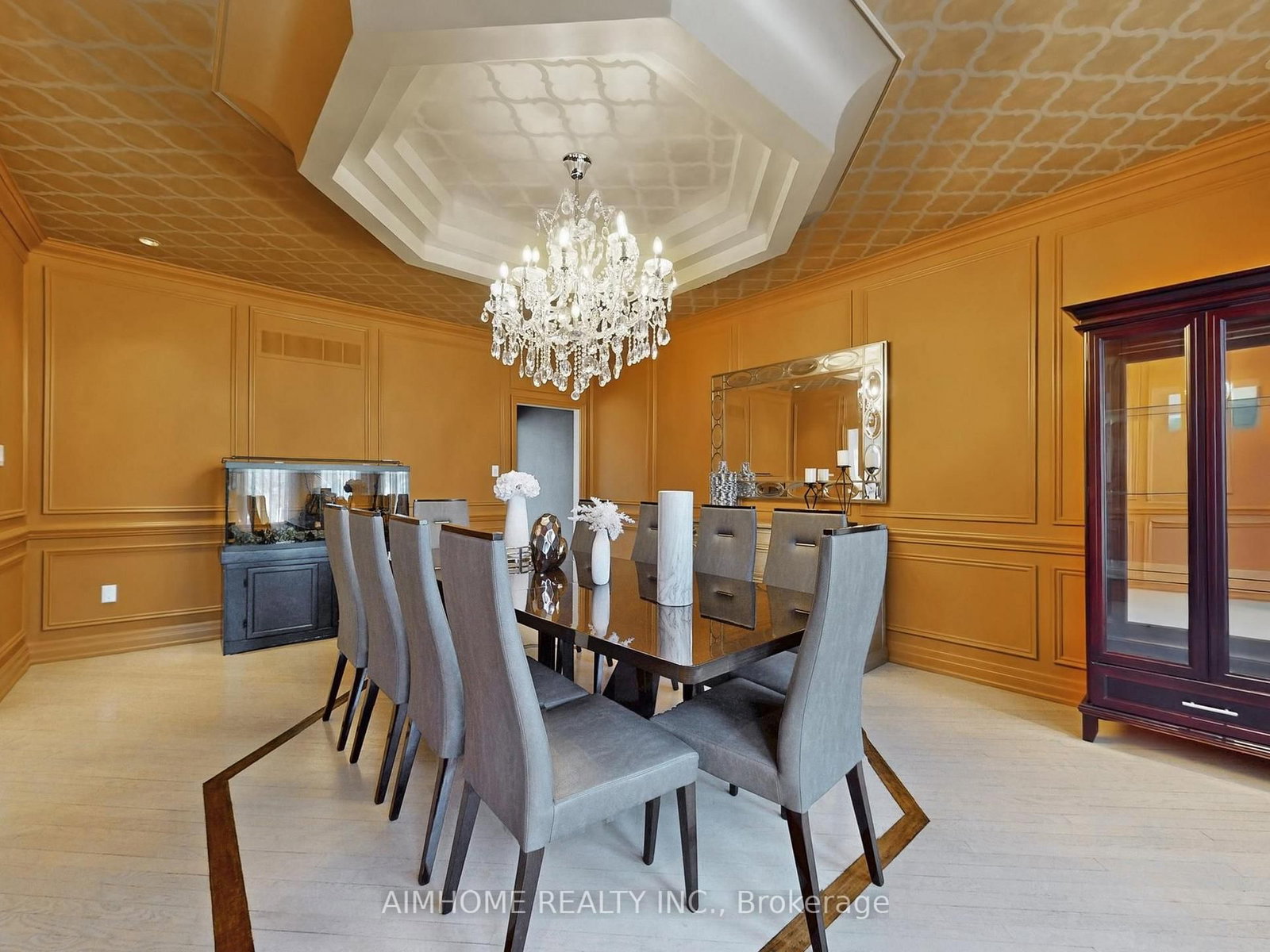 145 Renaissance Court • Vaughan, ON photo 10