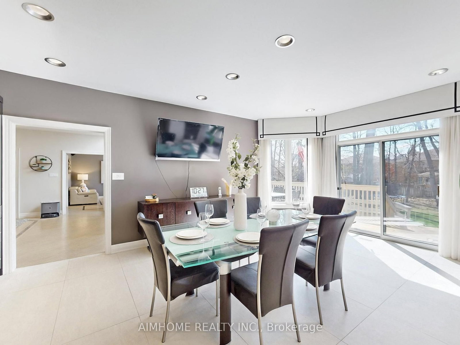 145 Renaissance Court • Vaughan, ON photo 15