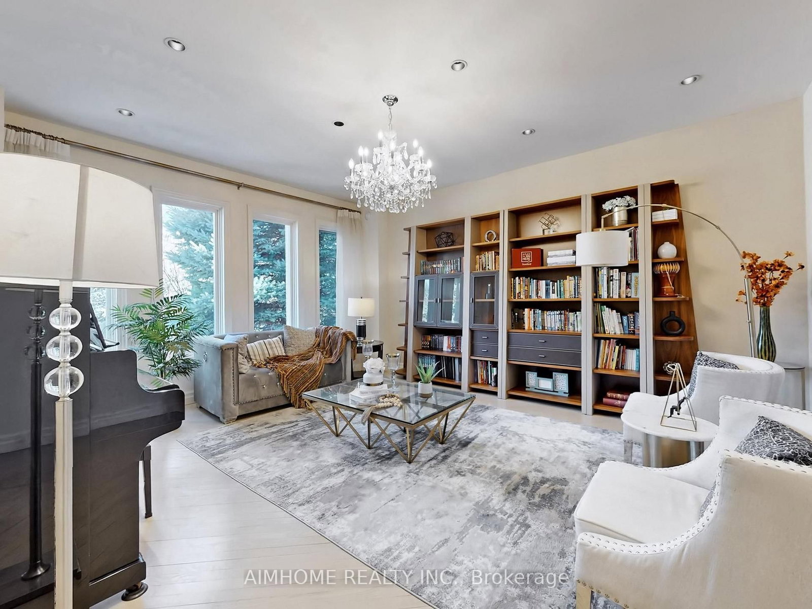 145 Renaissance Court • Vaughan, ON photo 6