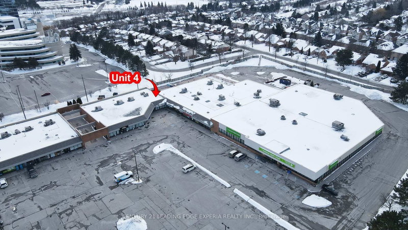 17310 Yonge St photo 5
