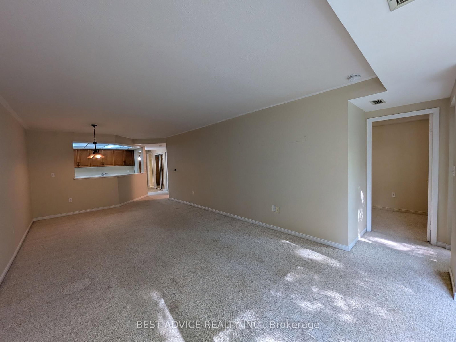 85 Wellington Street W • #104 • Aurora, ON photo 10