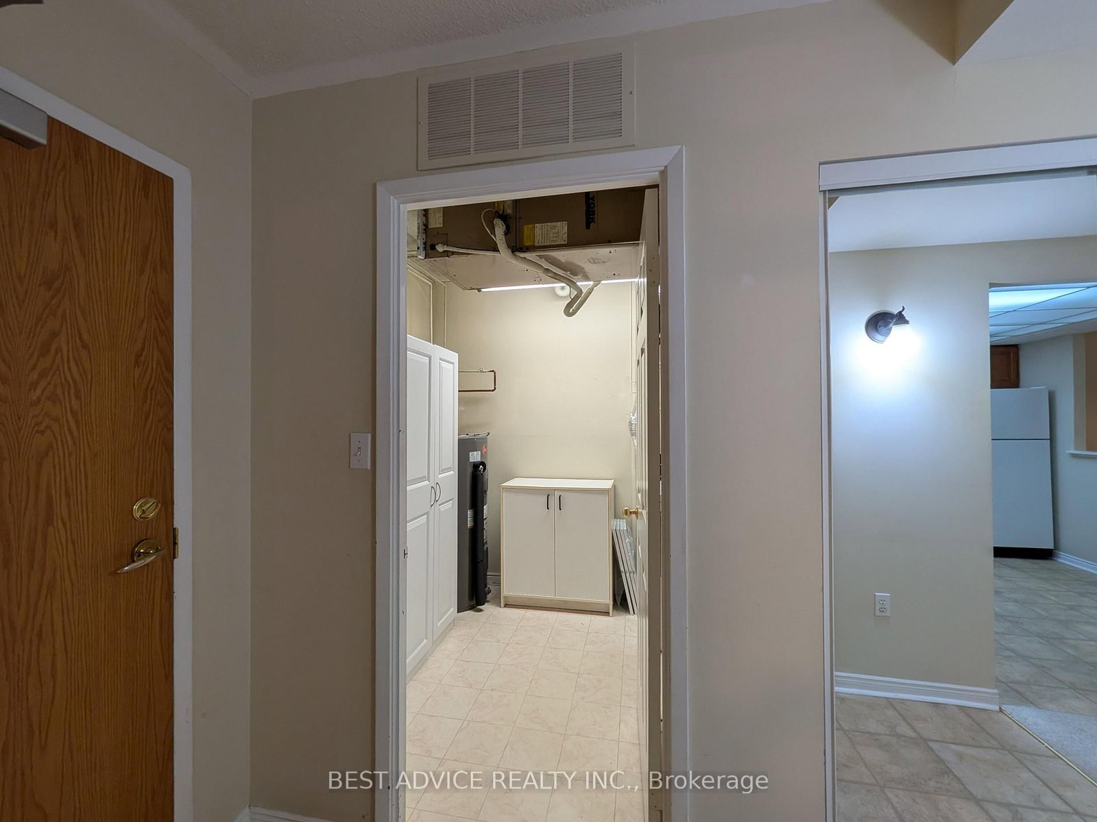 85 Wellington Street W • #104 • Aurora, ON photo 27