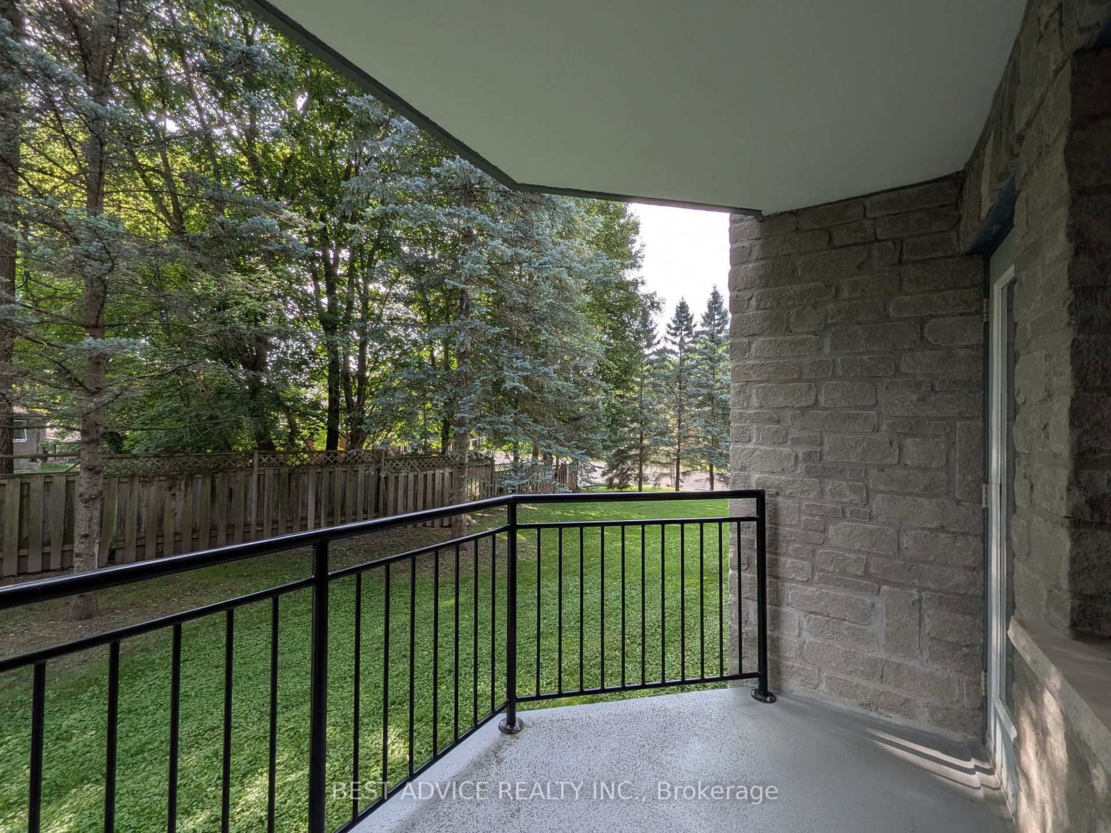 85 Wellington Street W • #104 • Aurora, ON photo 32