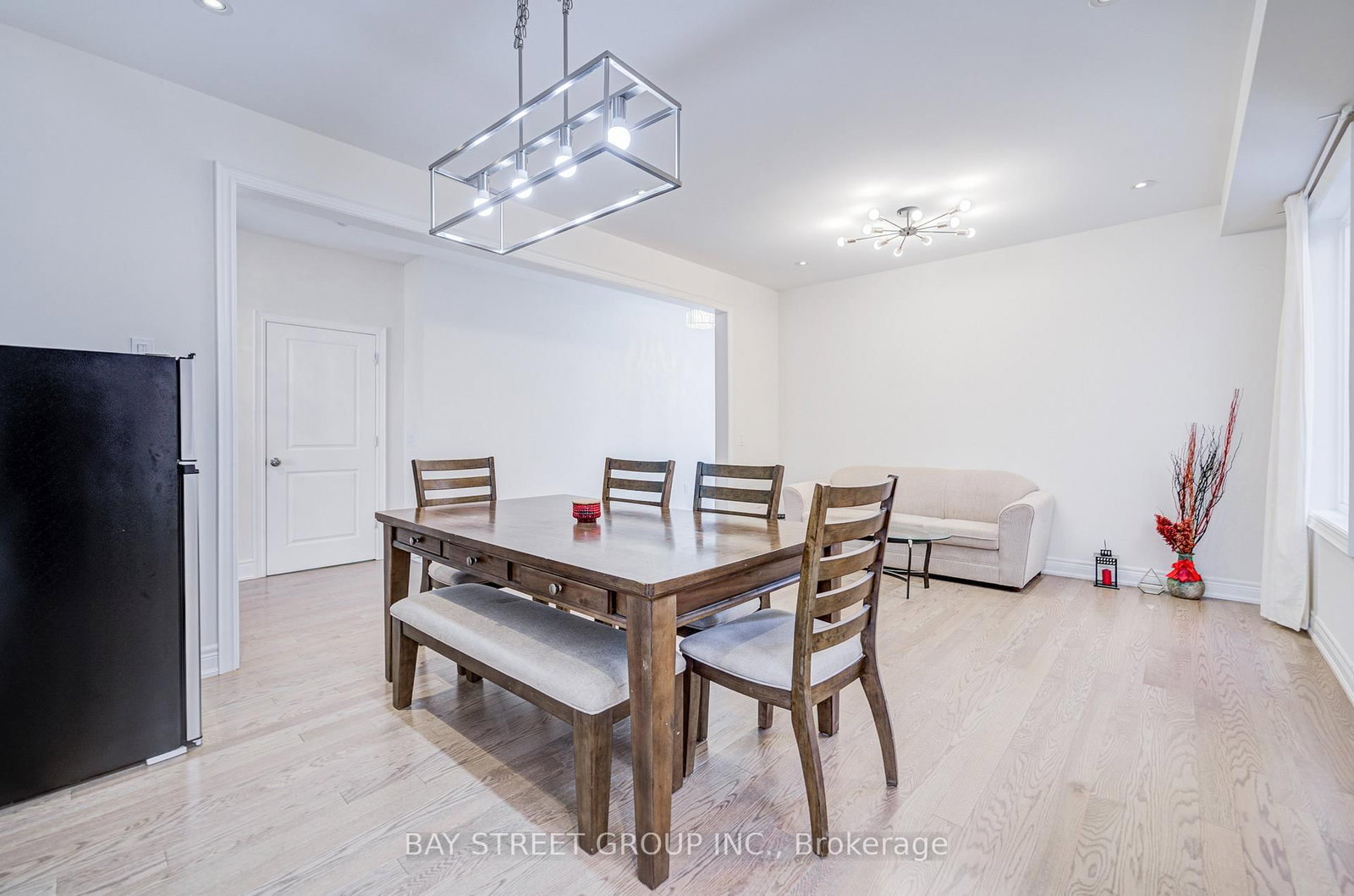 152 Ben Sinclair Avenue • East Gwillimbury, ON photo 11