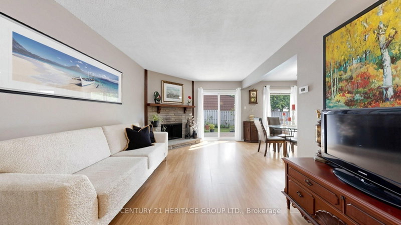 27 Dunkeld Way