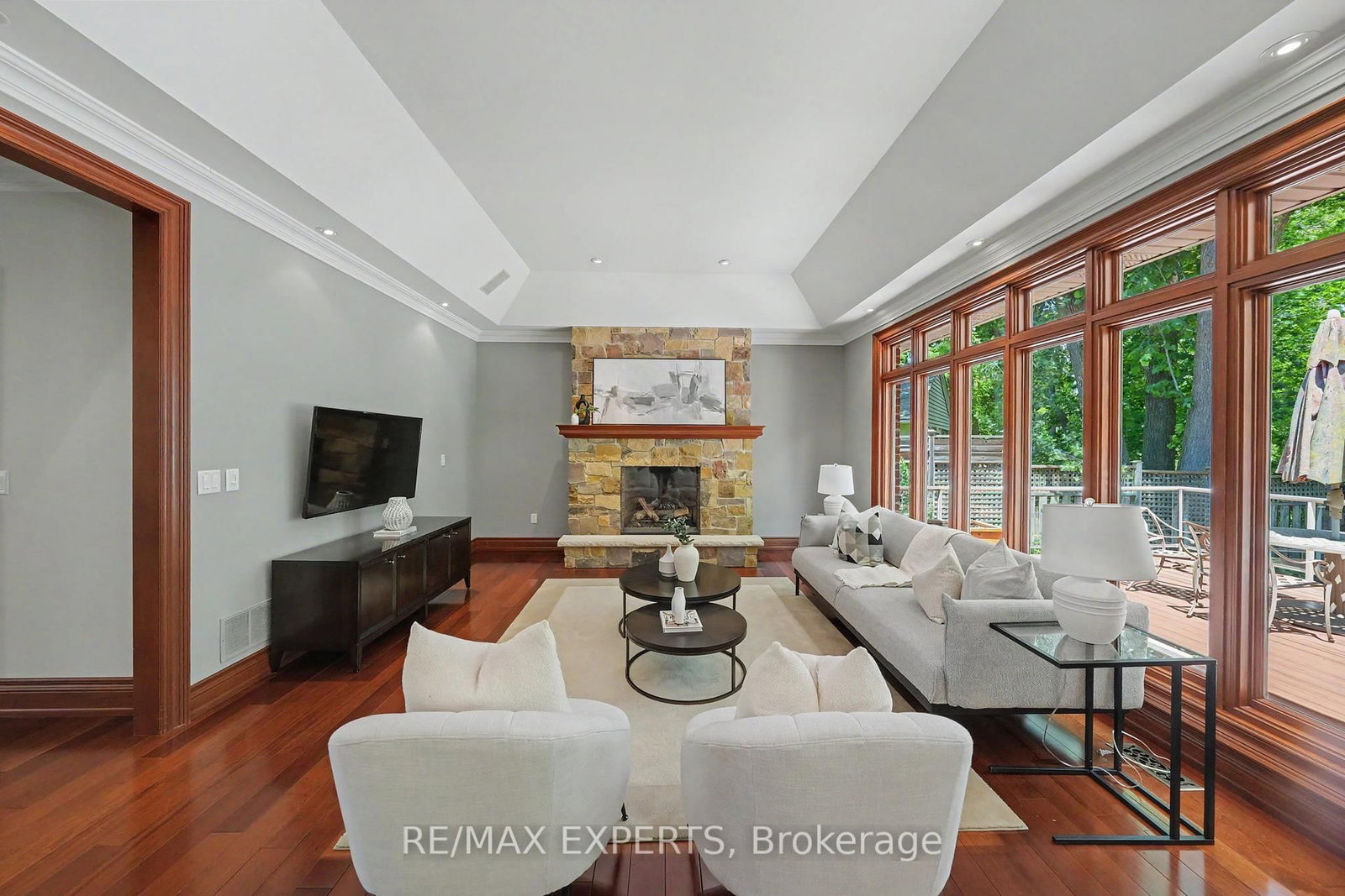 91 Napier Street • Vaughan, ON photo 10