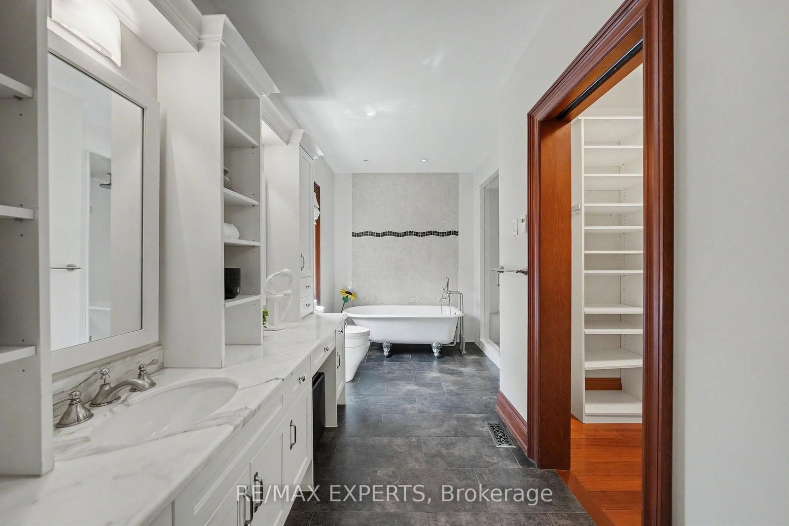 91 Napier Street • Vaughan, ON photo 23