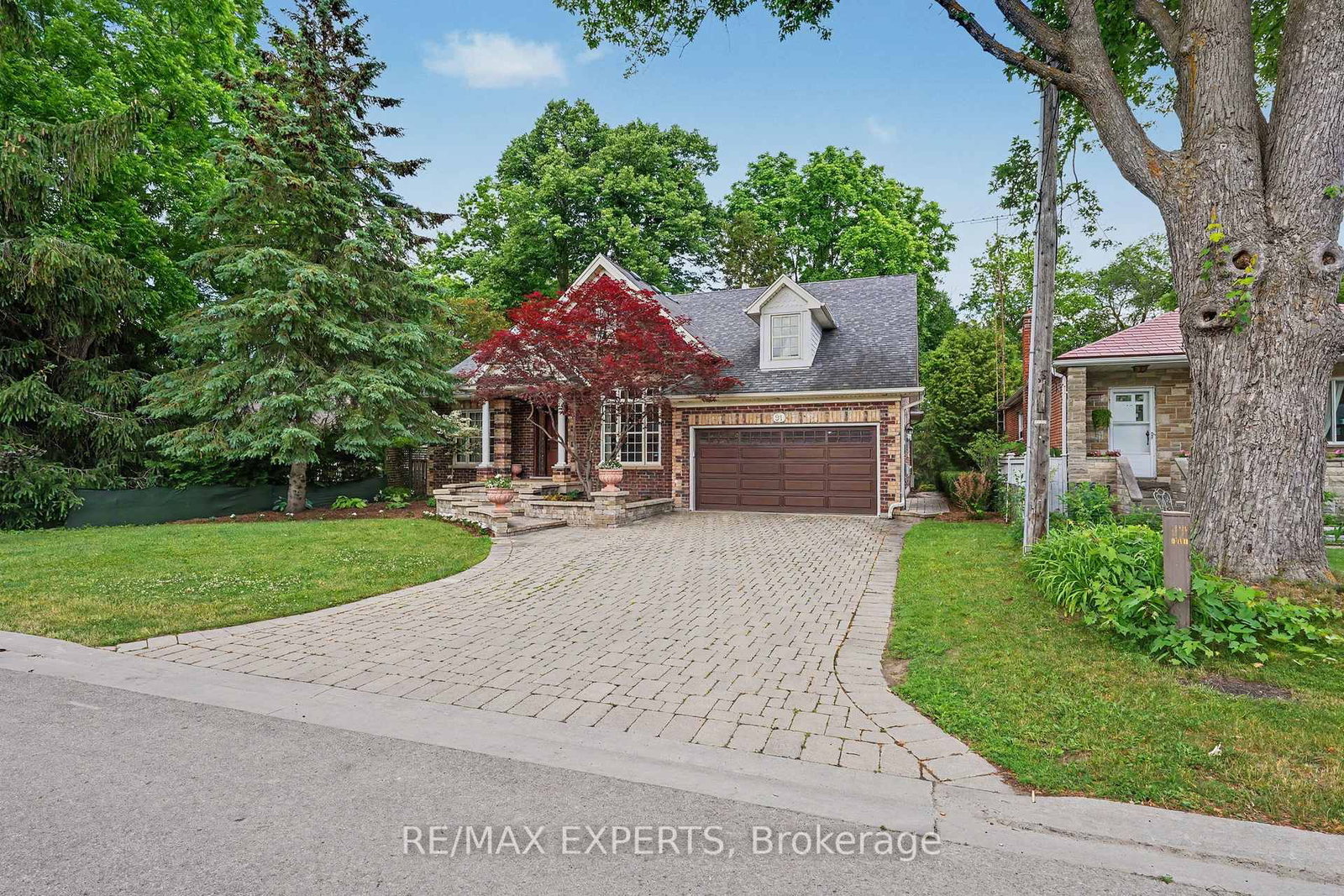 91 Napier Street • Vaughan, ON photo 4