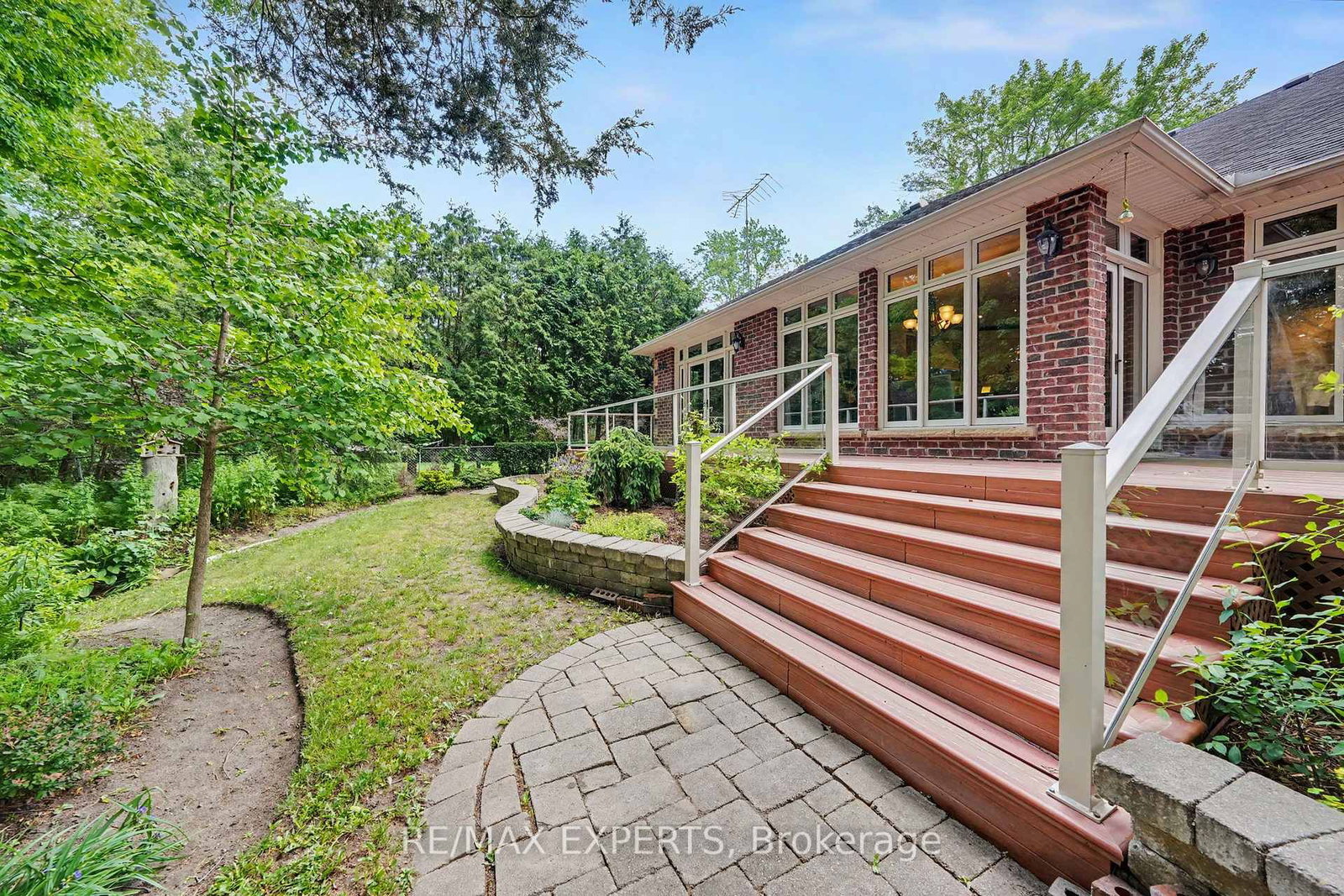 91 Napier Street • Vaughan, ON photo 41