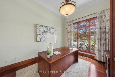 91 Napier Street • Vaughan, ON photo 8