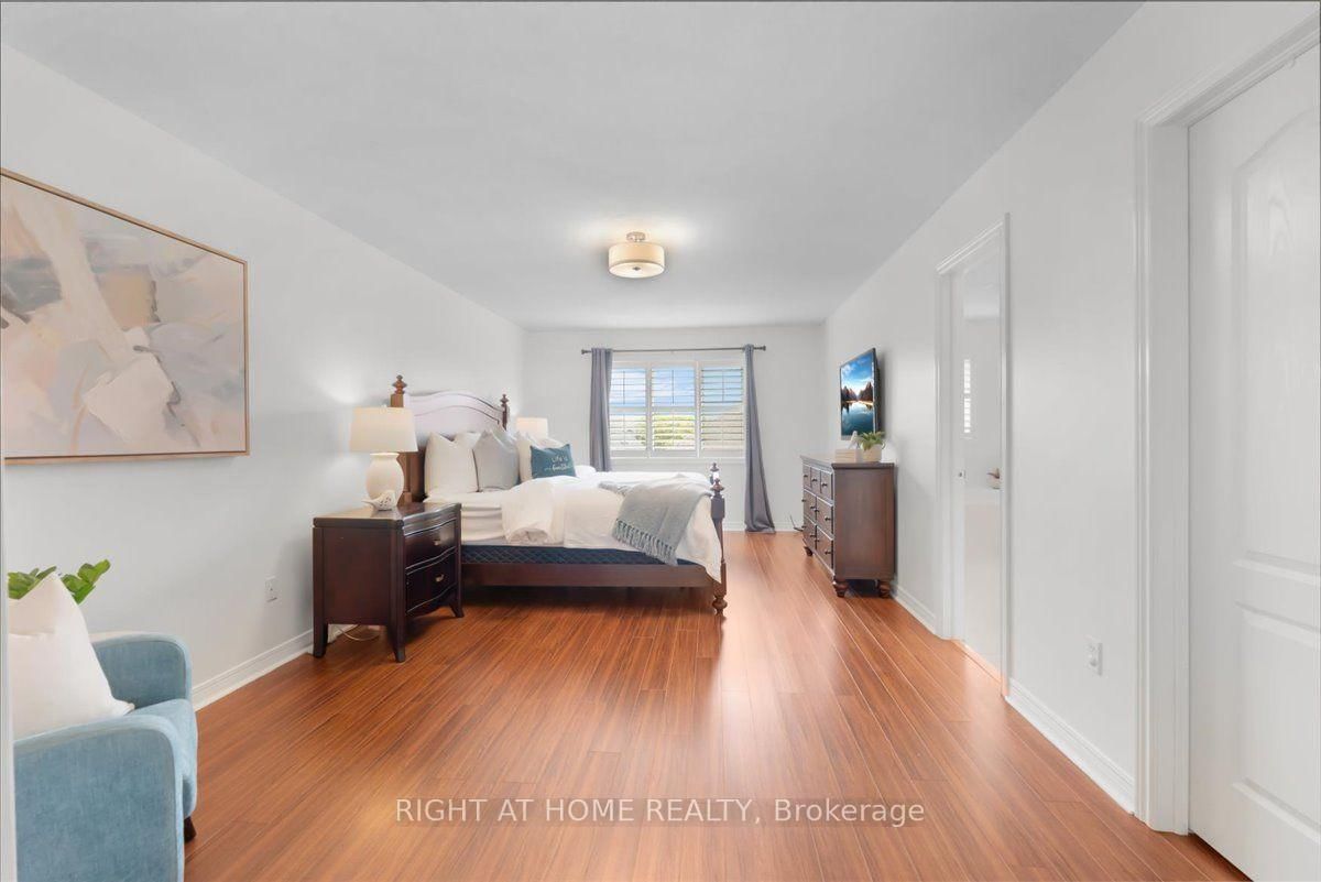 171 Burgess Crescent • Newmarket, ON photo 15