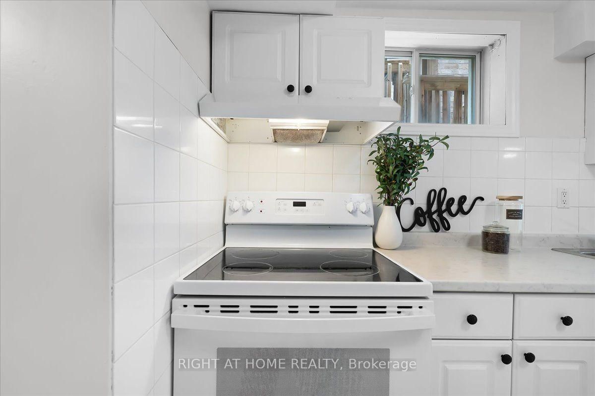171 Burgess Crescent • Newmarket, ON photo 28