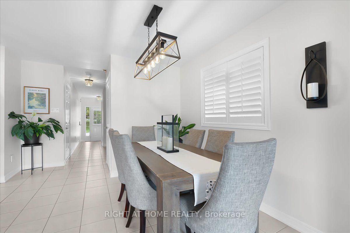 171 Burgess Crescent • Newmarket, ON photo 8