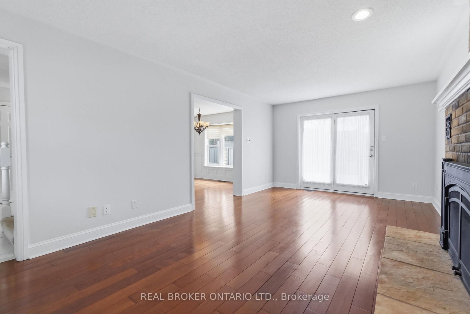 154 Brock Street E • Uxbridge, ON photo 15