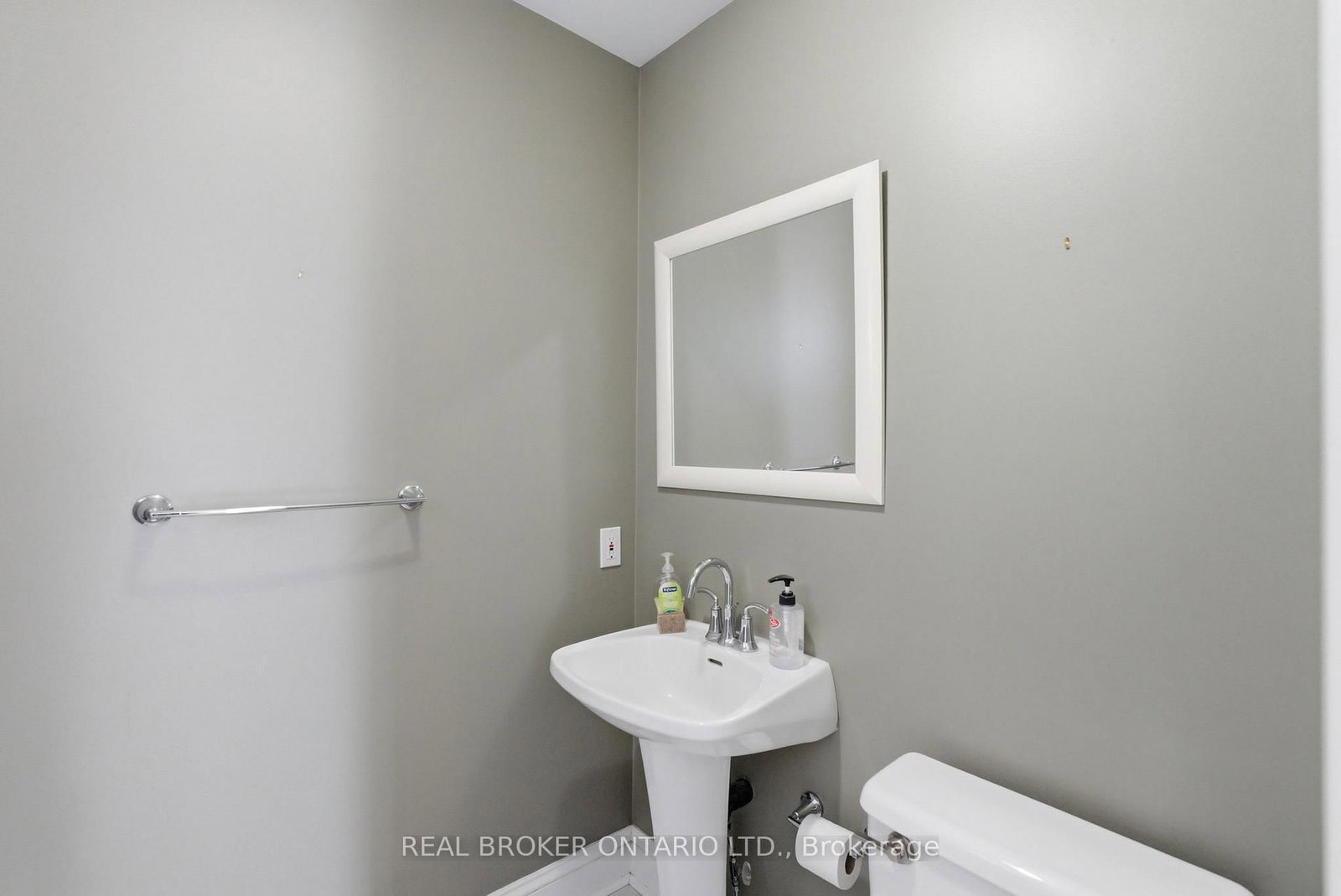 154 Brock Street E • Uxbridge, ON photo 16