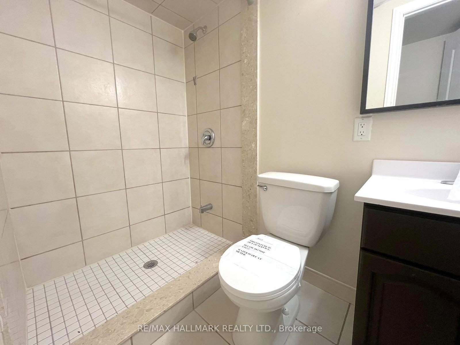 33 Lodgeway Drive • Vaughan, ON photo 13