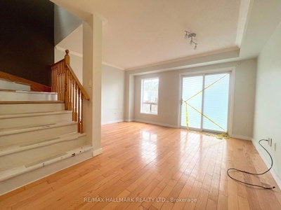 33 Lodgeway Drive • Vaughan, ON photo 5