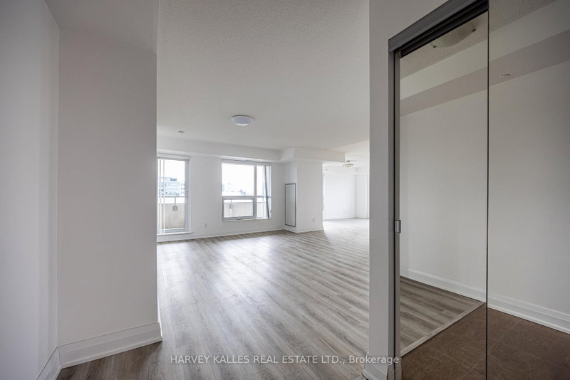 317 - 75 Norman Bethune Avenue