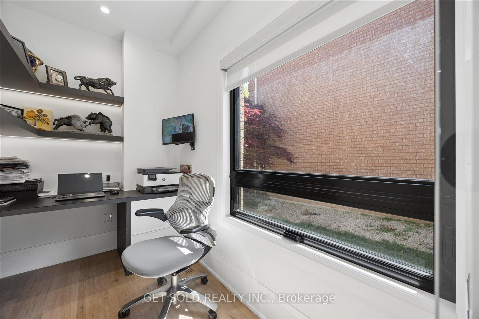 64 Spence Drive • Aurora, ON photo 15