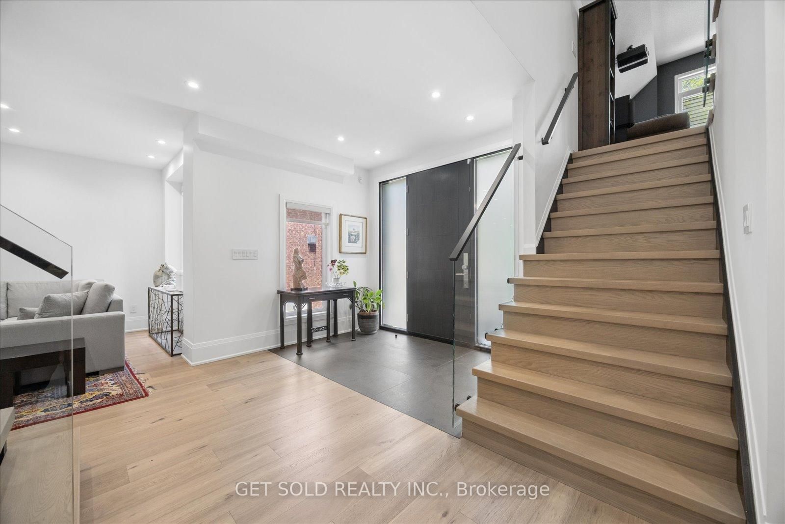 64 Spence Drive • Aurora, ON photo 20