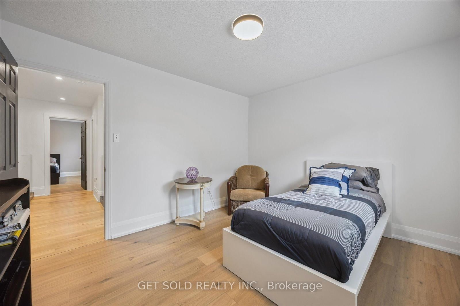 64 Spence Drive • Aurora, ON photo 26