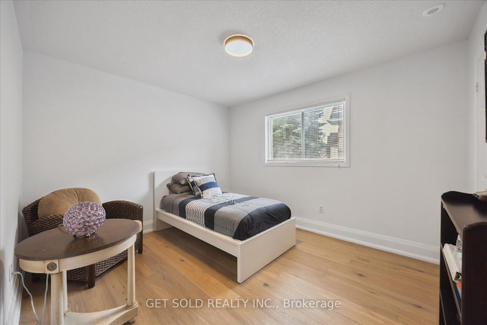 64 Spence Drive • Aurora, ON photo 27