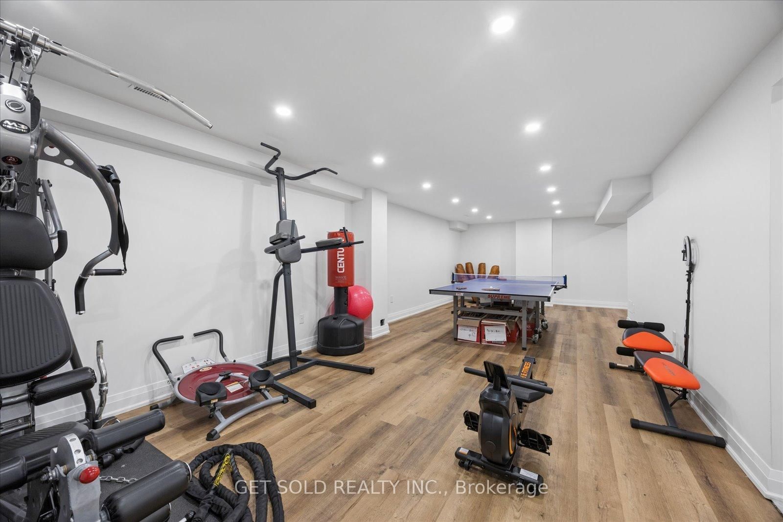 64 Spence Drive • Aurora, ON photo 36
