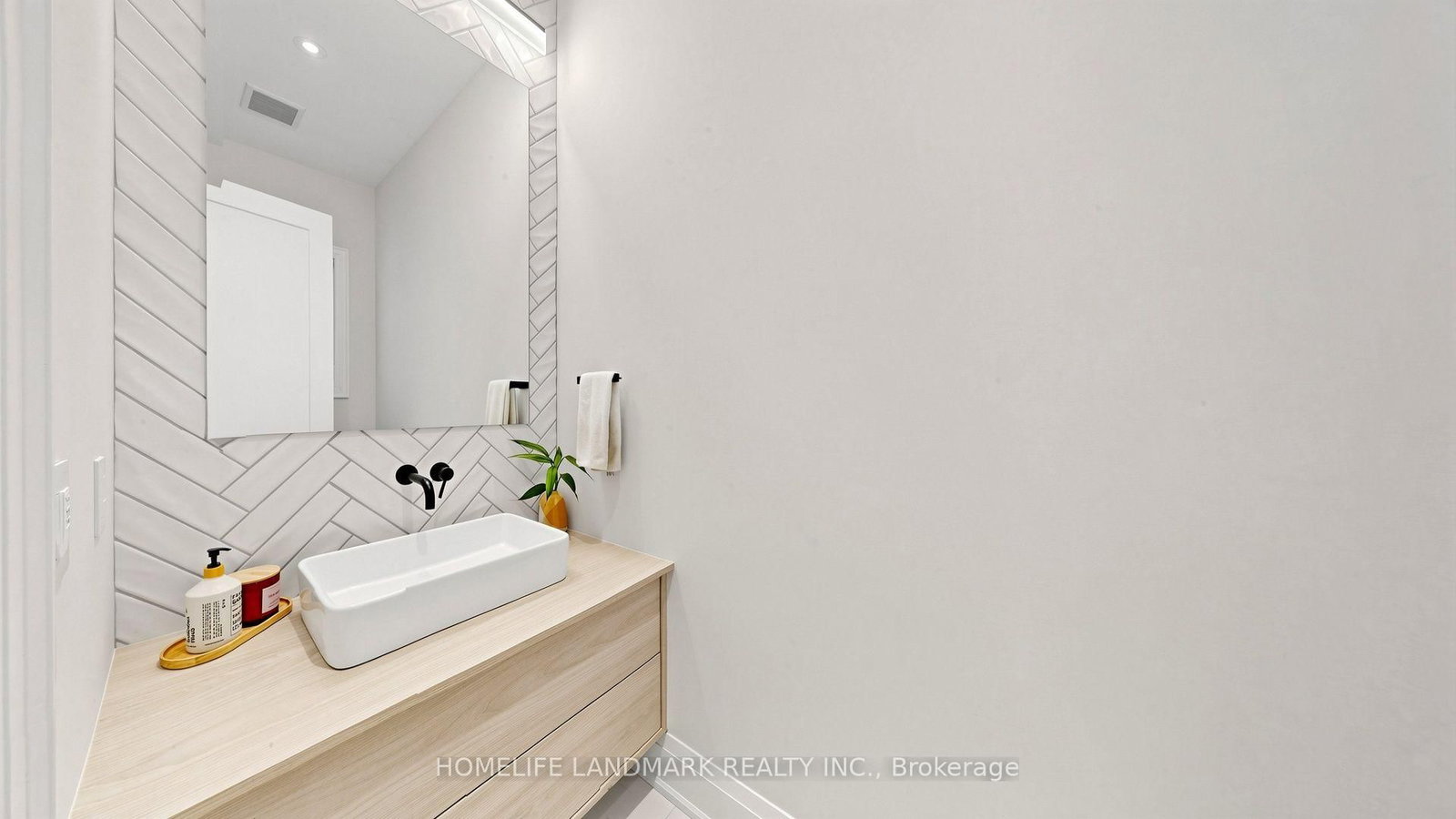44 David Dunlap Boulevard • Richmond Hill, ON photo 13