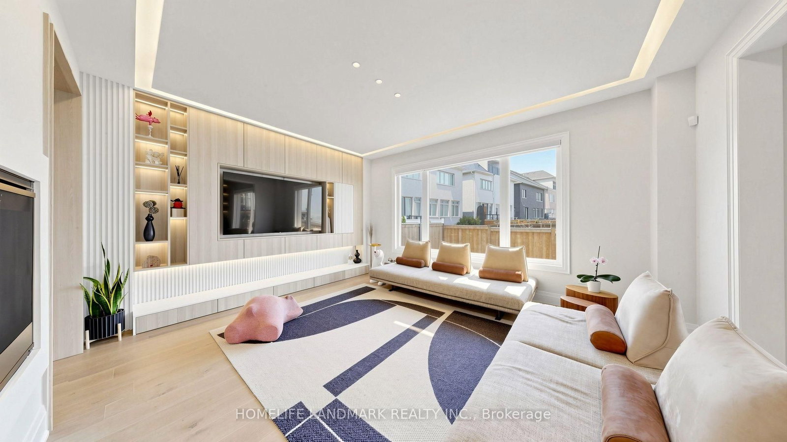 44 David Dunlap Boulevard • Richmond Hill, ON photo 4