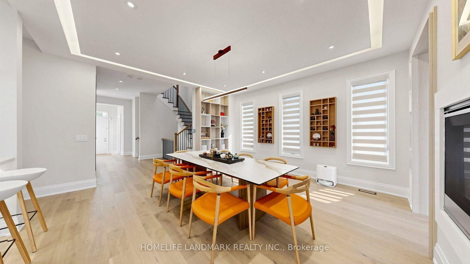 44 David Dunlap Boulevard • Richmond Hill, ON photo 9