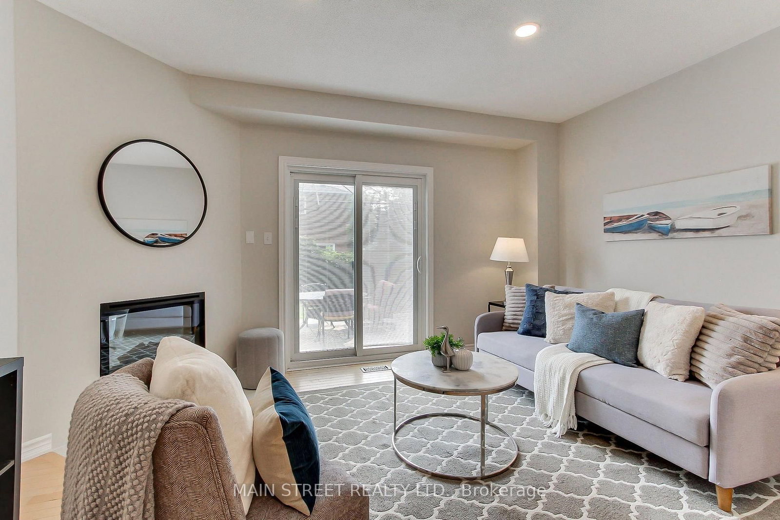 70 Dunsmore Crescent • Richmond Hill, ON photo 14
