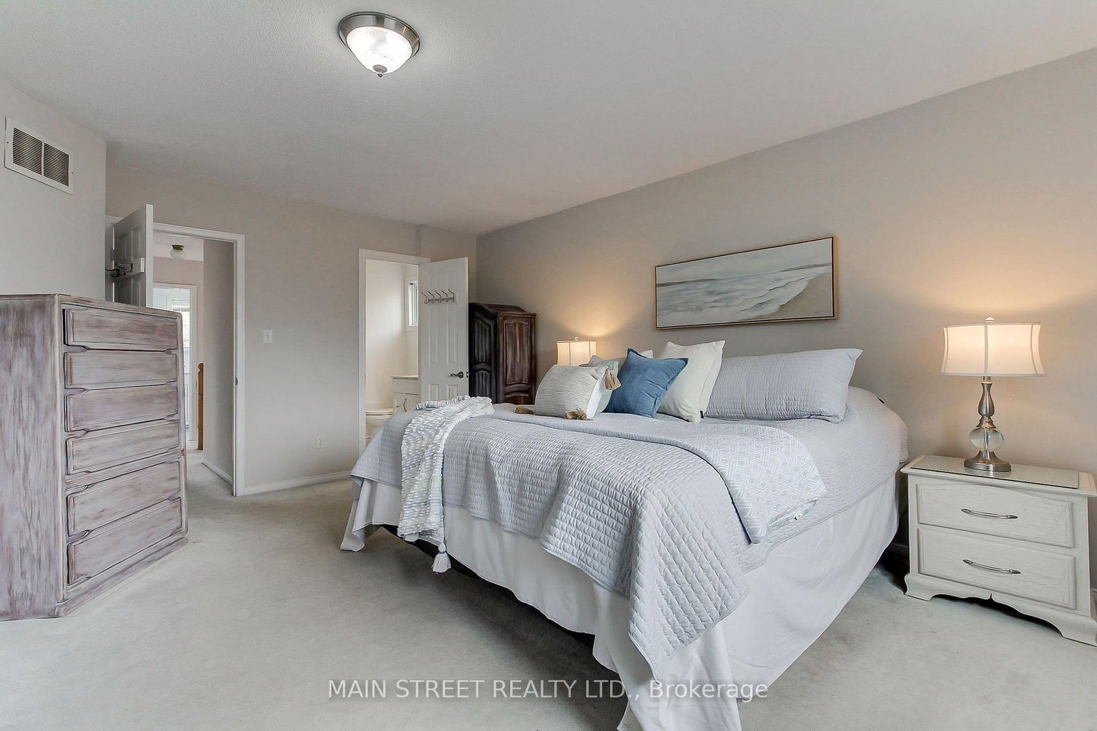 70 Dunsmore Crescent • Richmond Hill, ON photo 18