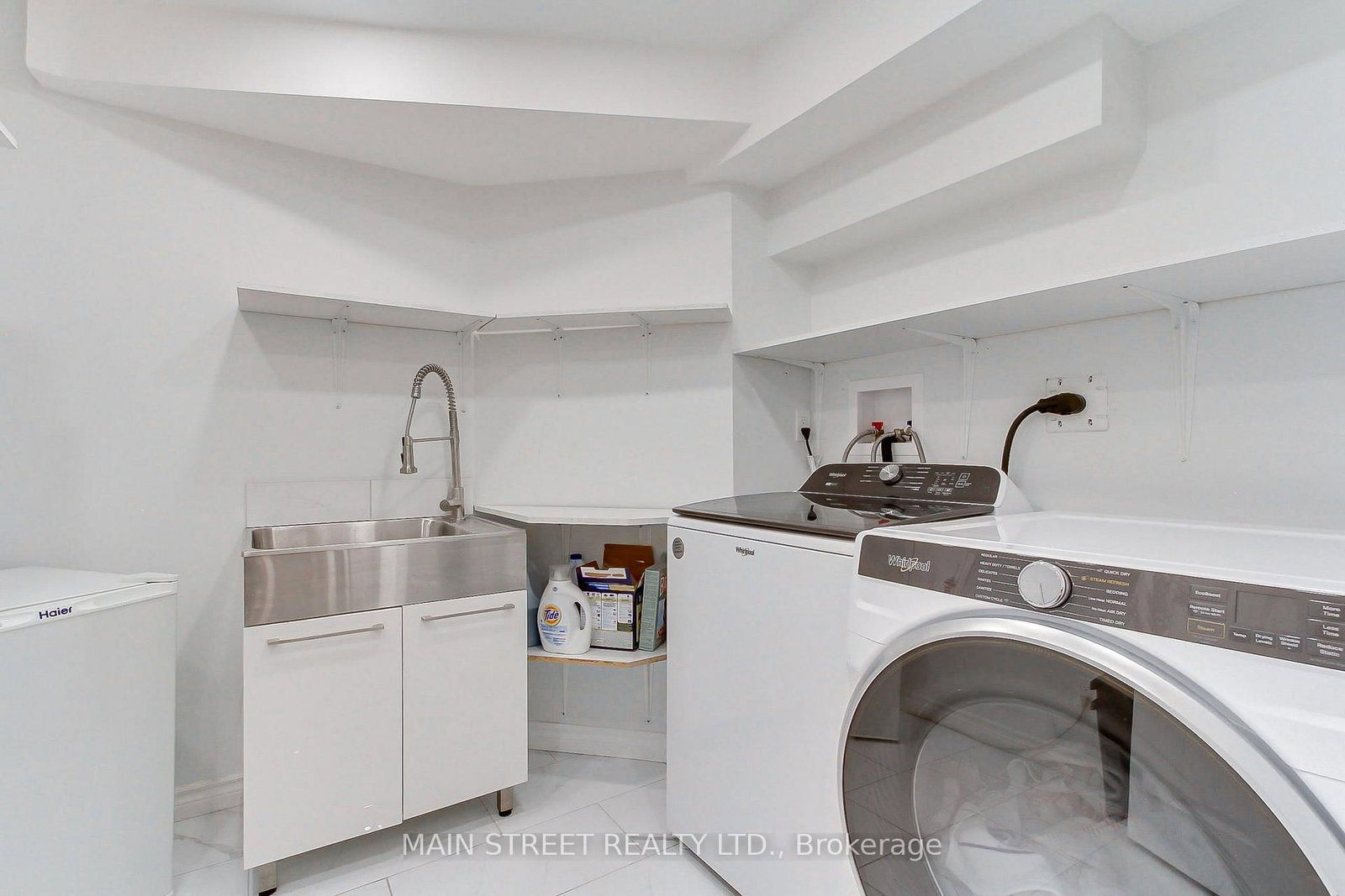 70 Dunsmore Crescent • Richmond Hill, ON photo 30