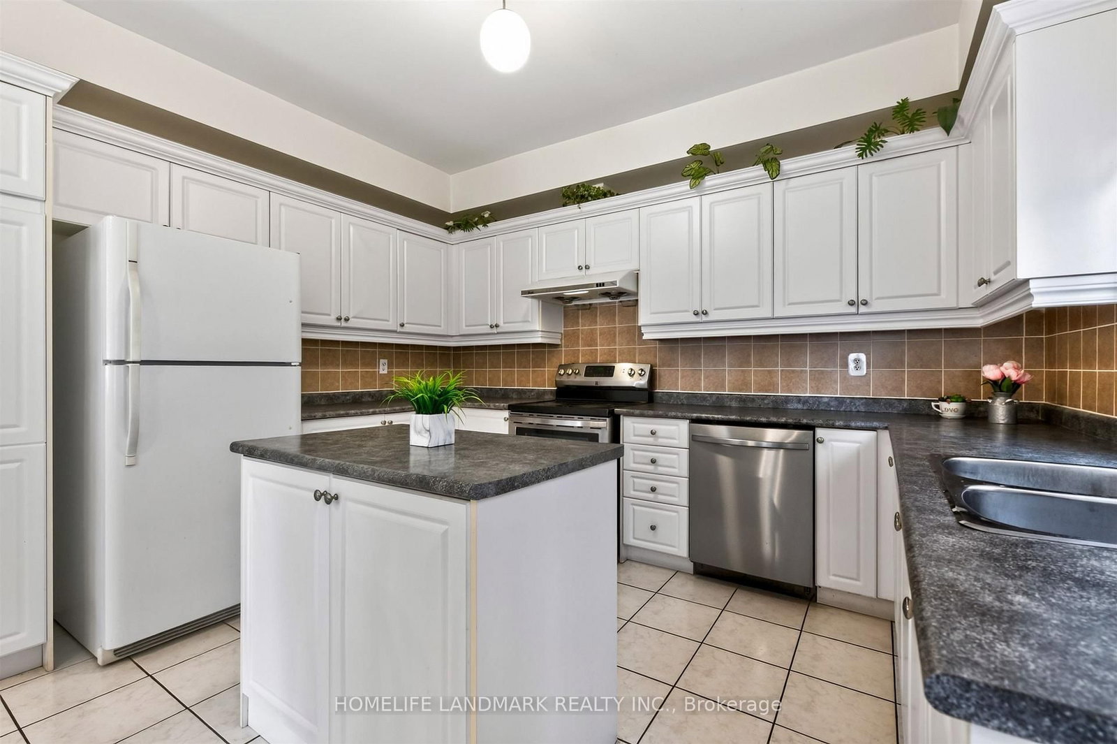 218 Ridgecrest Road • Markham, ON photo 12