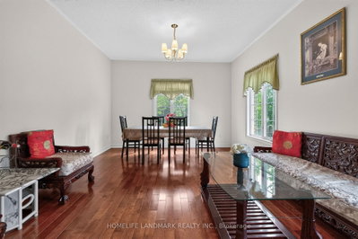 218 Ridgecrest Road • Markham, ON photo 6