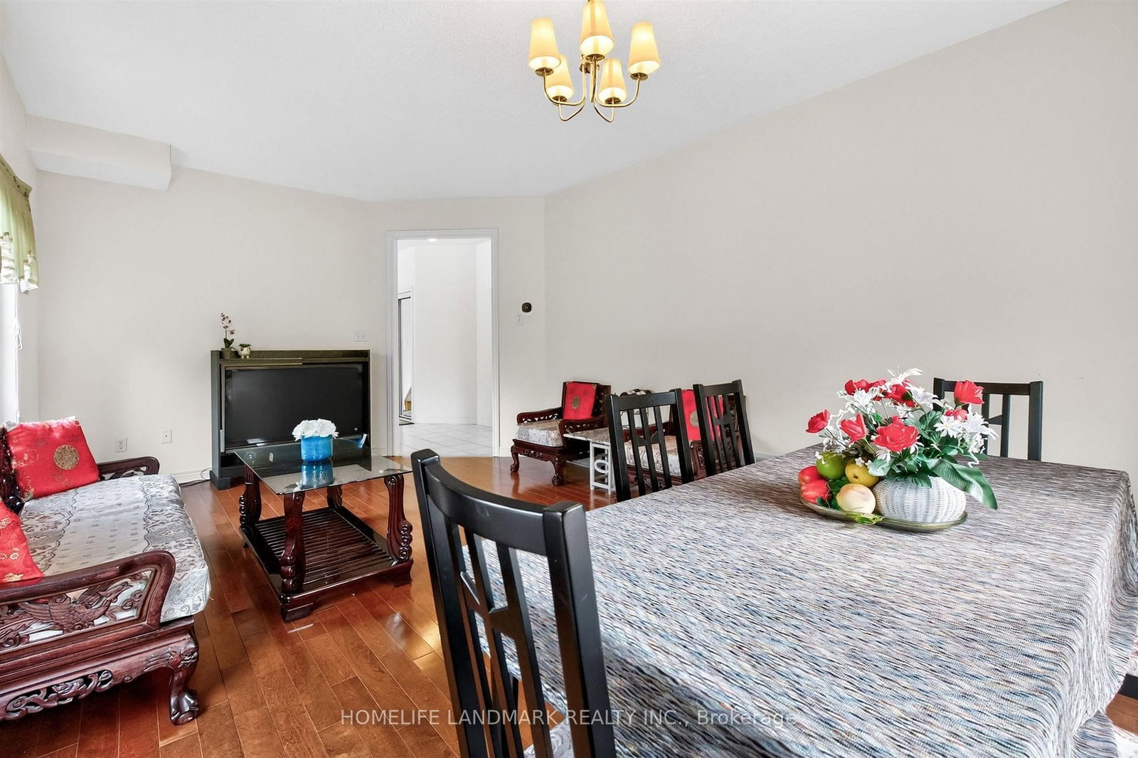 218 Ridgecrest Road • Markham, ON photo 8