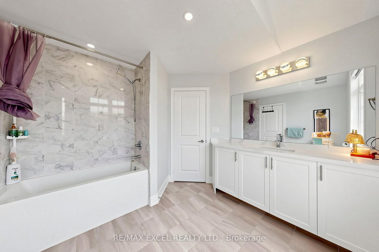 12 Acacia Court • East Gwillimbury, ON photo 25