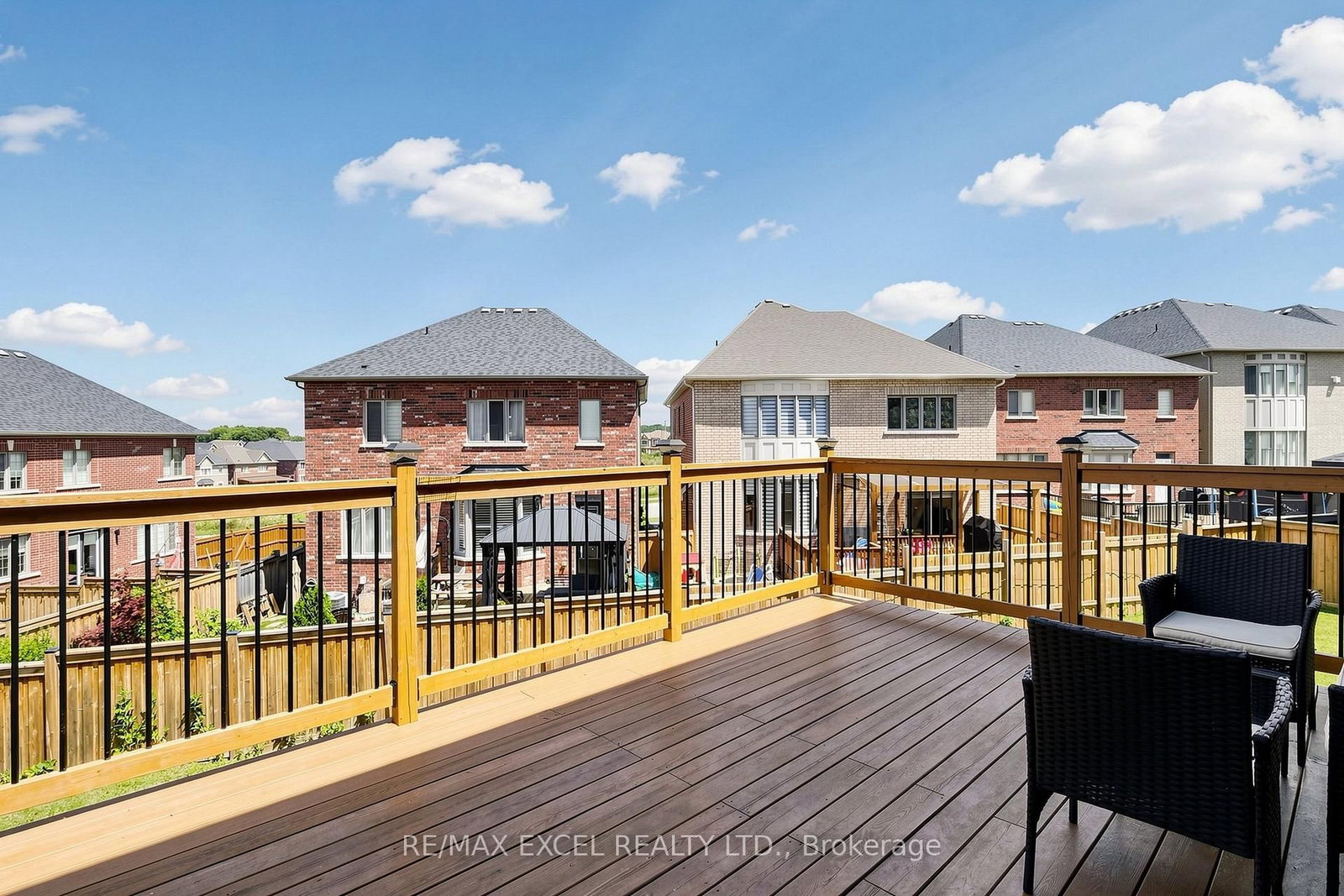 12 Acacia Court • East Gwillimbury, ON photo 40