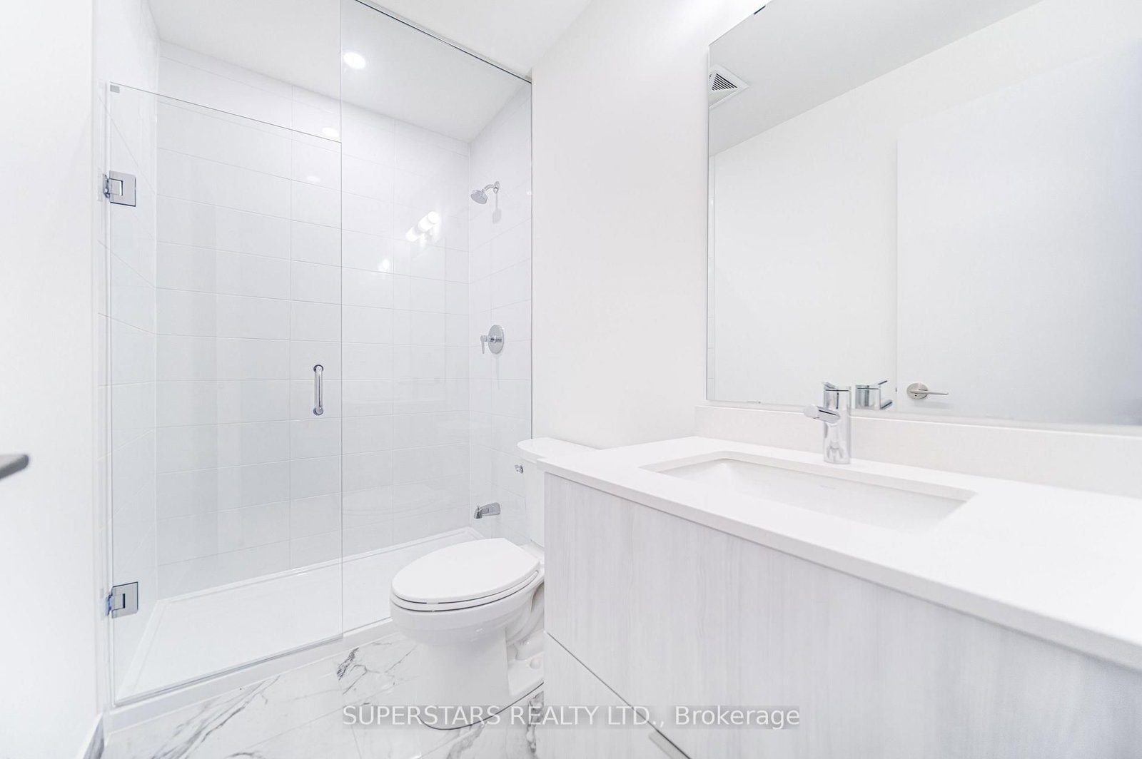 14 David Eyer Road • #1005 • Richmond Hill, ON photo 28